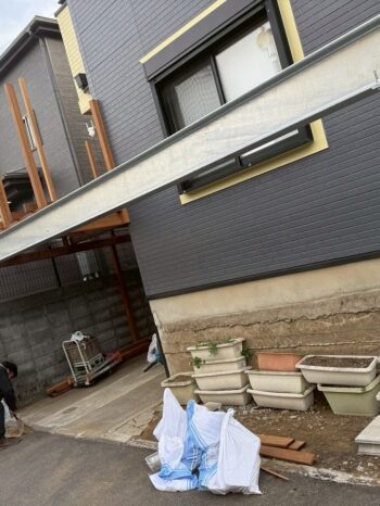 ウッドデッキ施工中