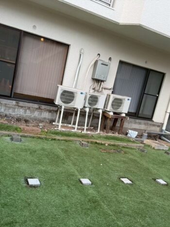 ウッドデッキ施工中